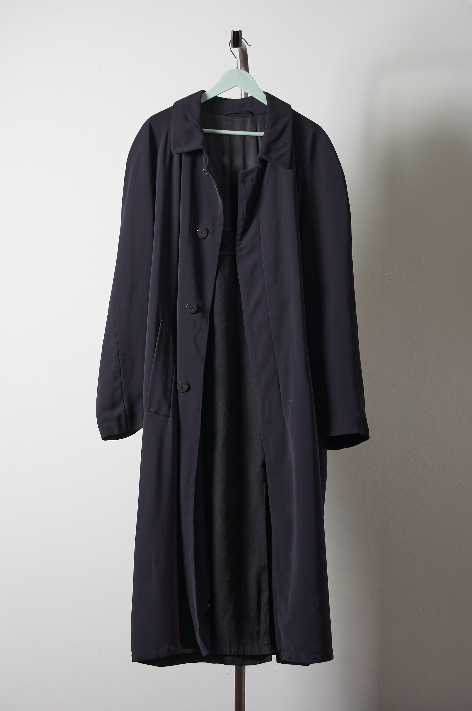 Abrigo tipo gabardina Bugatti Talla XL hombre