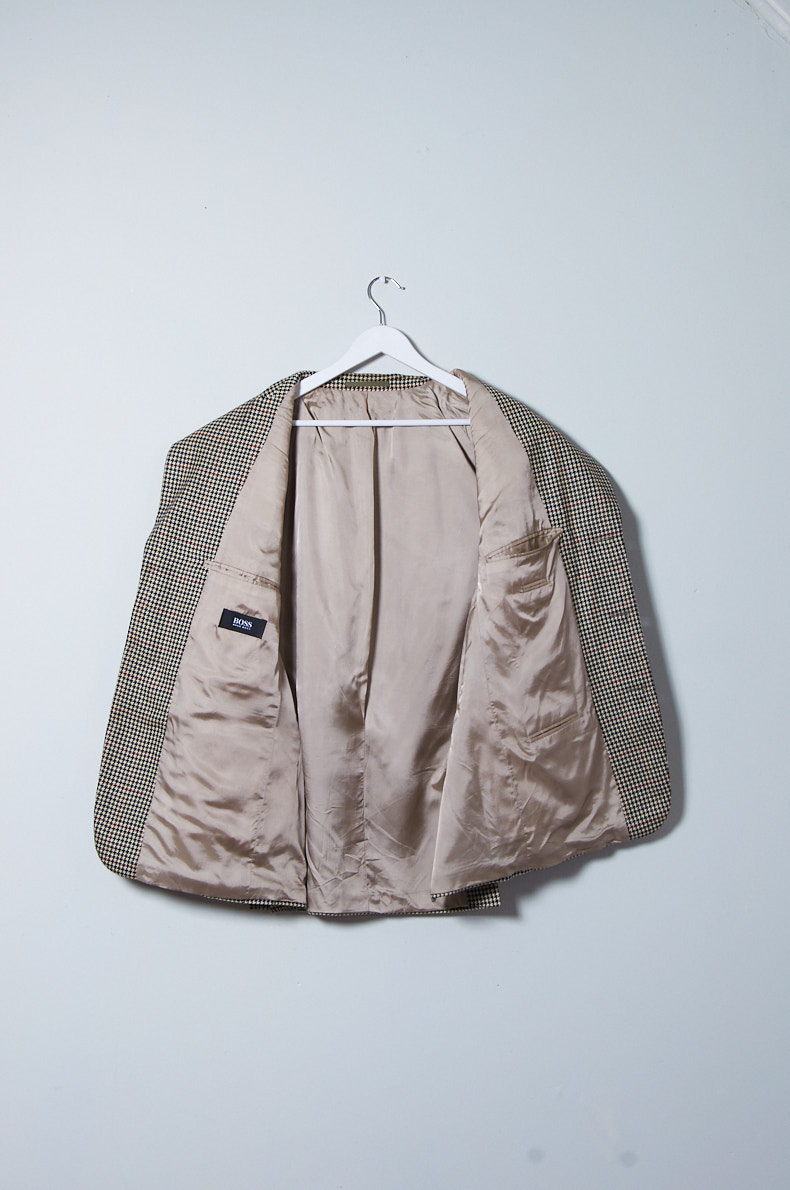 Blazer Hugo Boss talla L hecho en Alemania - Imagen 3