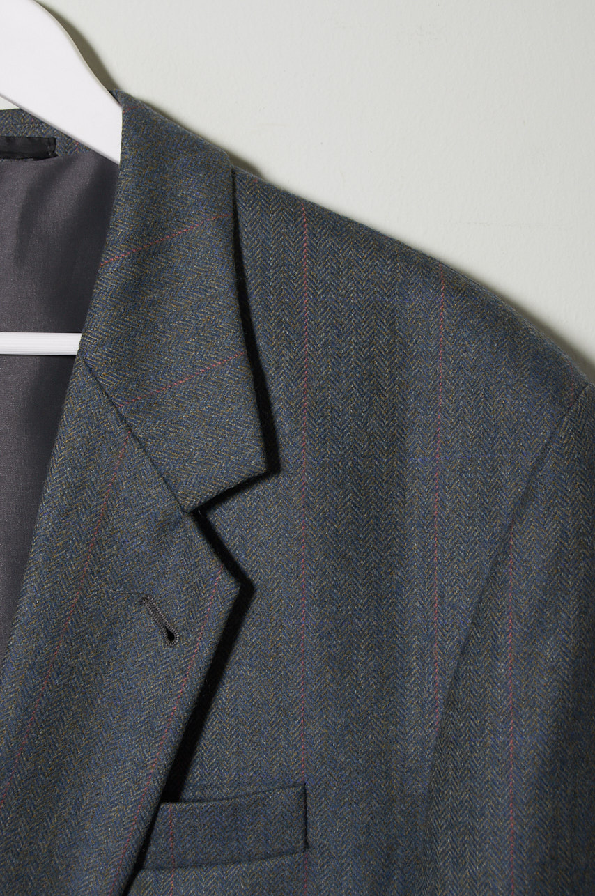 Blazer o vestón de lana talla L - Imagen 2
