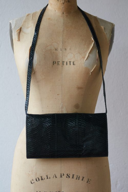 Cartera de piel genuina