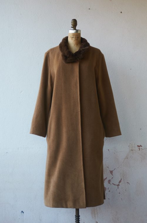 Abrigo de lana, angora y cuello de piel genuina Talla M/L mujer