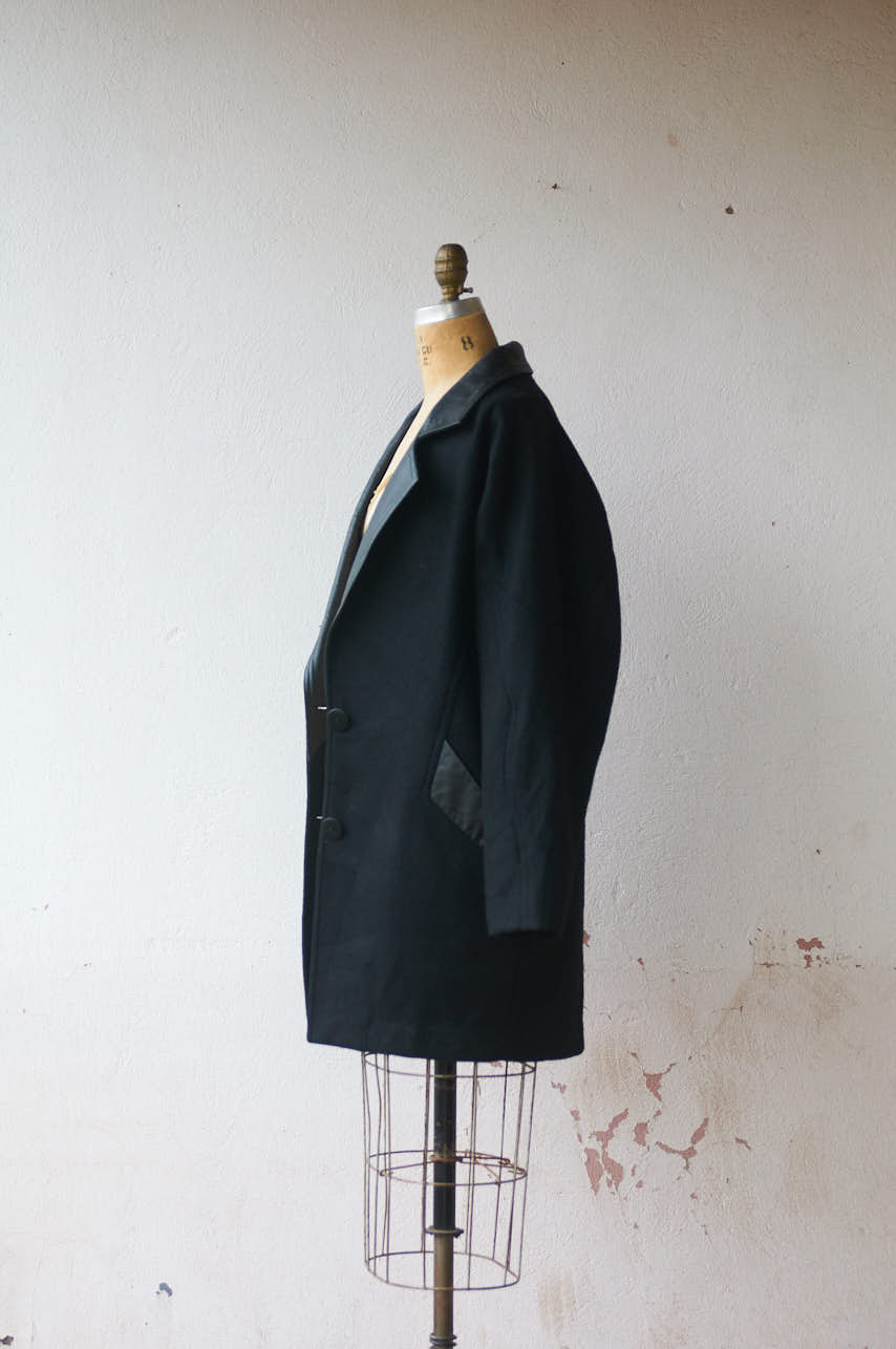 Abrigo vintage de lana hecho en Uruguay Talla L - Imagen 3
