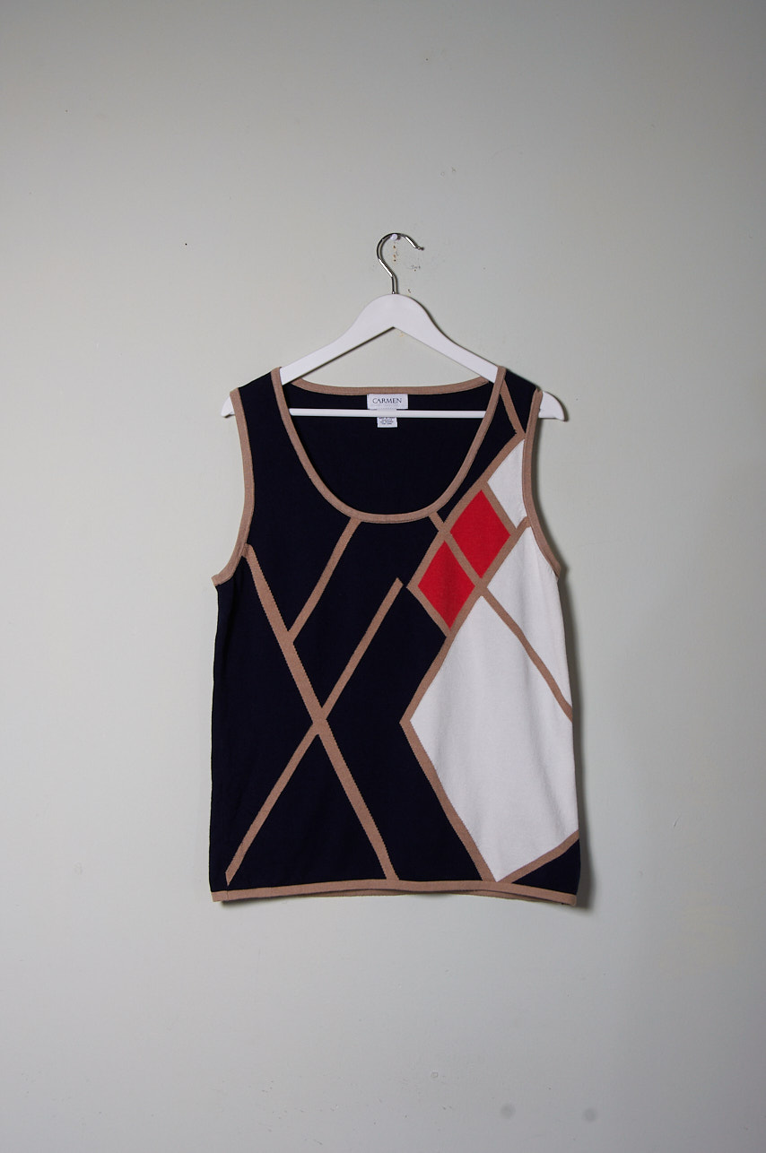 Polera sin mangas Carmen Marc Valvo Talla XL mujer
