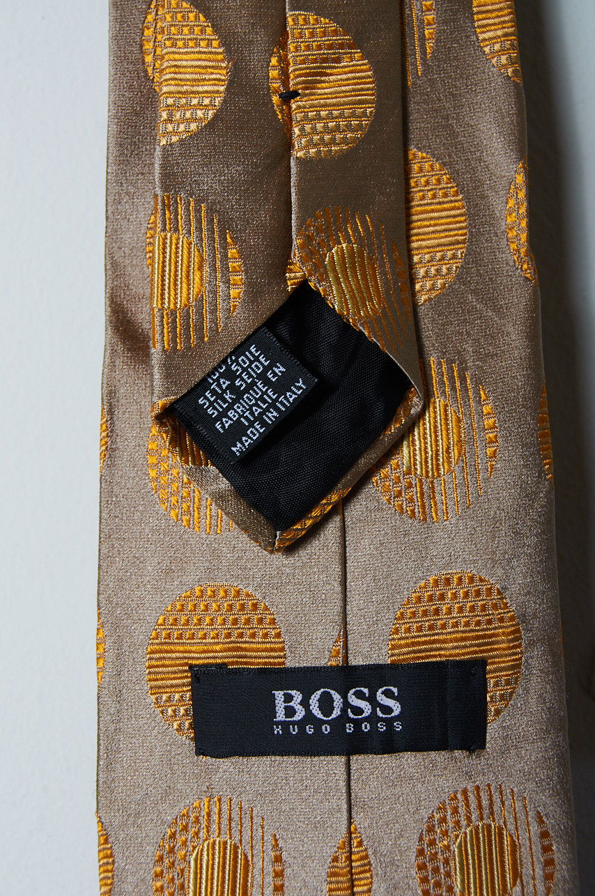 Corbata Hugo Boss de seda hecha en ITALIA - Imagen 4