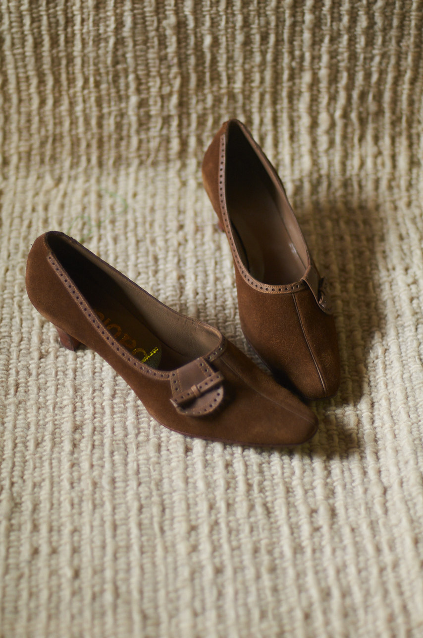 Zapatos de cuero gamuza talla 37 o 23.5 cm de pie - Imagen 4