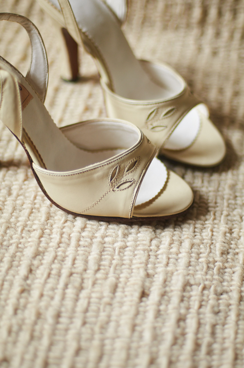 Zapatos de taco de cuero talla 35 o 22.5 cm de pie - Imagen 6