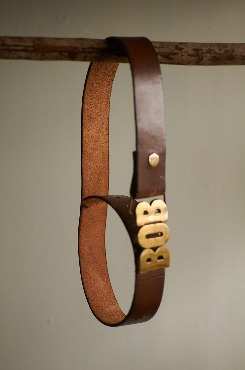 Cinturón de cuero genuino rustico con hebilla de bronce macizo - Imagen 2