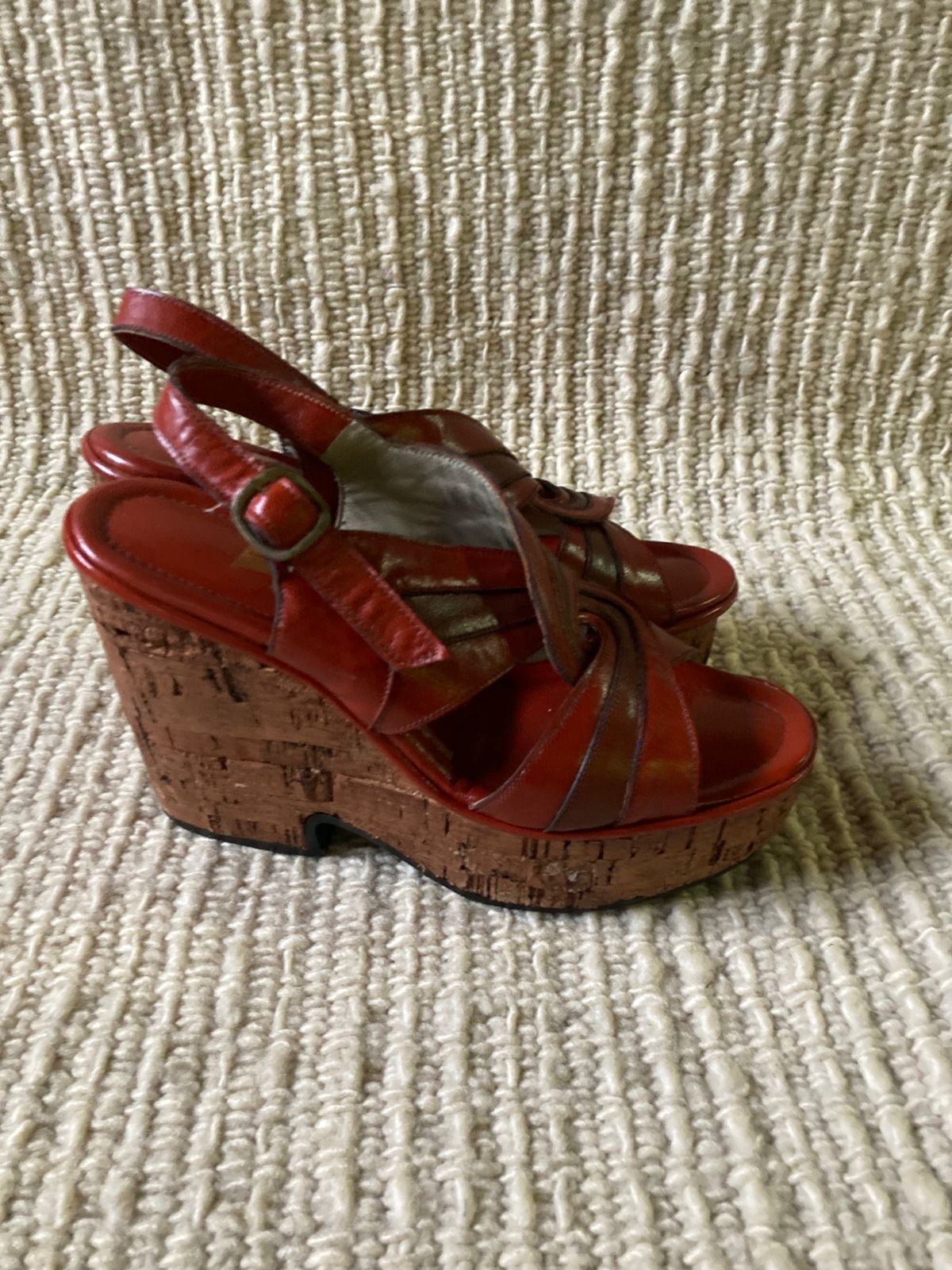 Zapatos de plataforma vintage del 1970 talla 36 o 22.5 cm de pie - Imagen 9