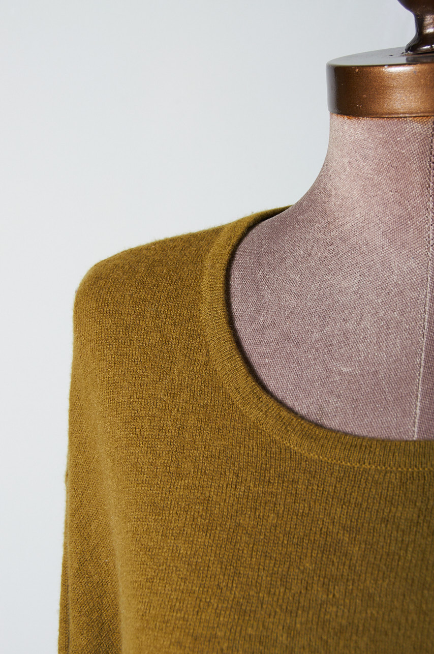 Sweater de lana verde olivo - Imagen 4