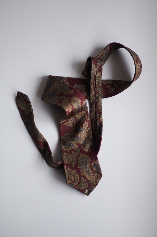 Corbata 417 VAN HAUSEN de seda hecha en USA. CIRCA 1990